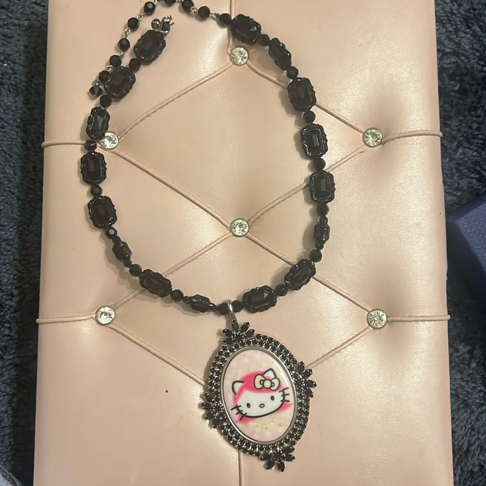 Hello kitty Tarina Tarantino necklace.